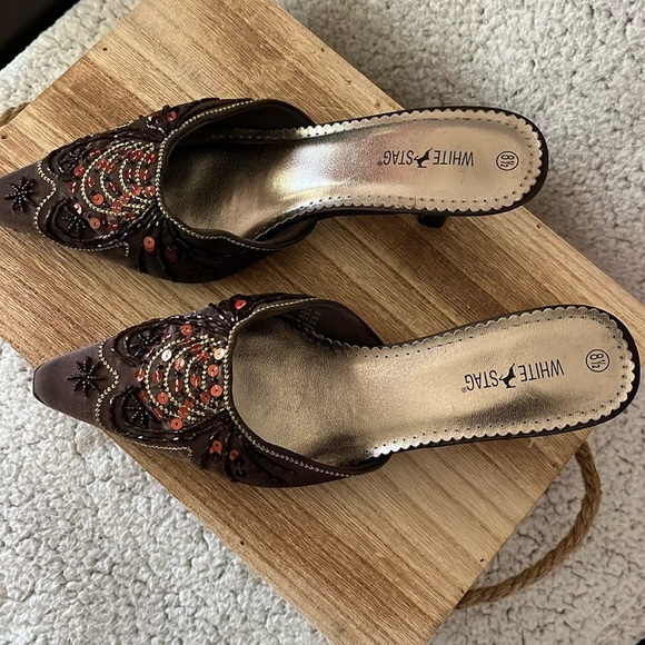 WHITE STAG Bohemian Retro Brown Mules with Bronze & Gold Beaded Embroidery - Picture 3 of 10